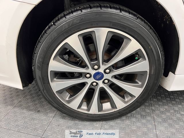 Used 2020 Ford Fusion SE image 14