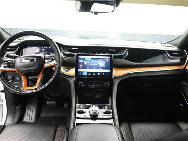 Used 2024 Jeep Grand Cherokee L Summit image 11
