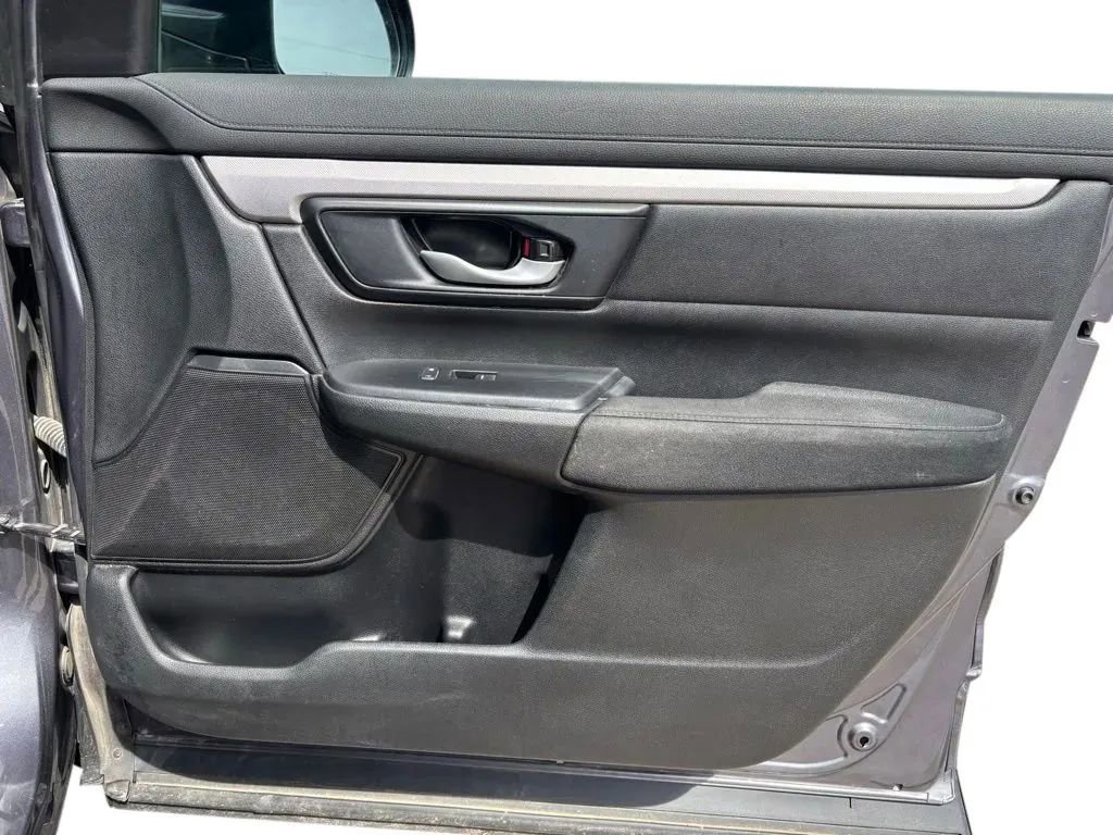 Used 2021 Honda CR-V LX image 26