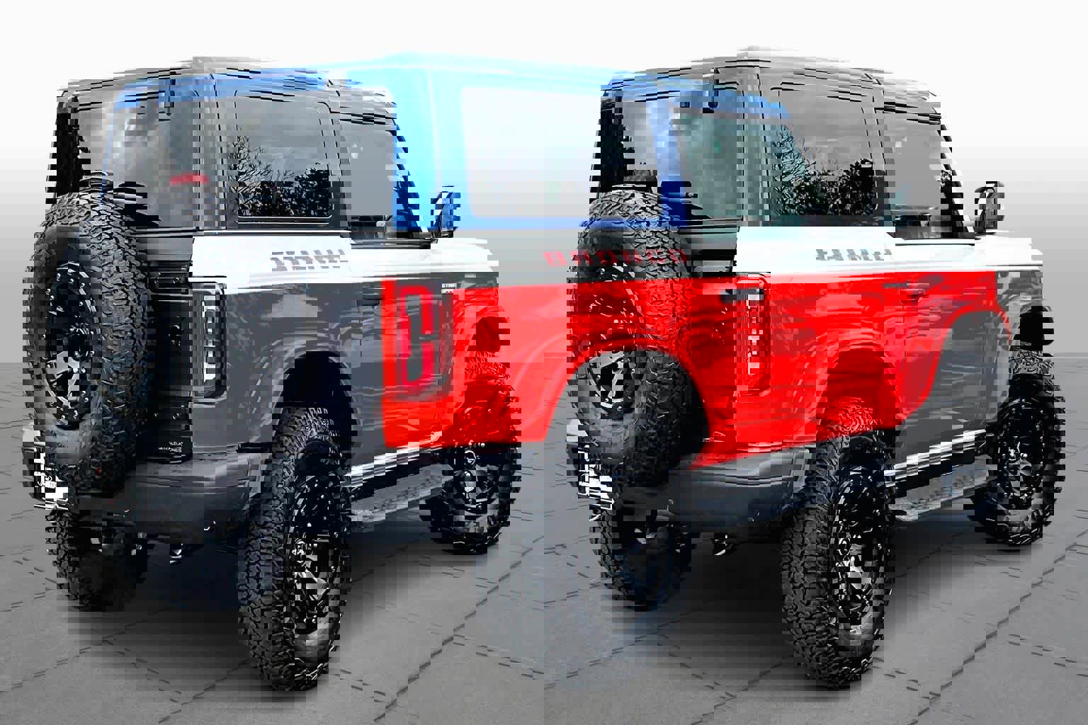 Certified 2025 Ford Bronco Stroppe Edition image 11