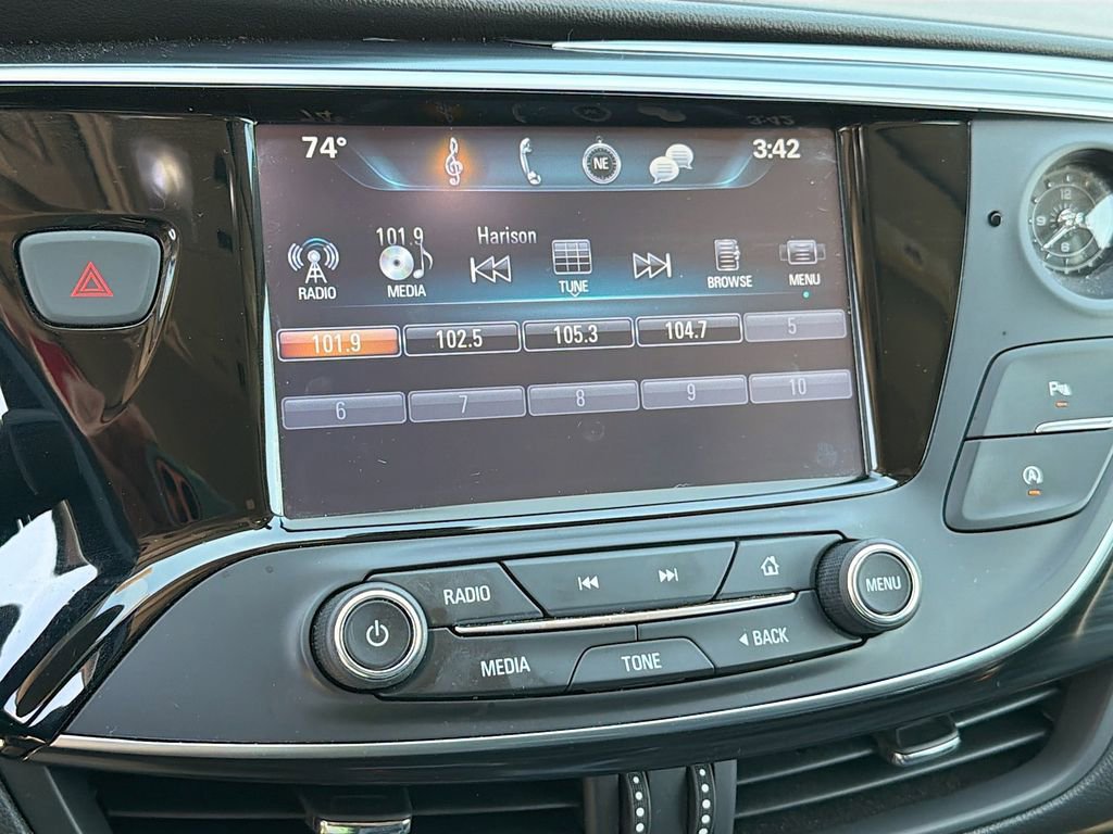 Used 2020 Buick Envision Essence AWD/4WD image 14