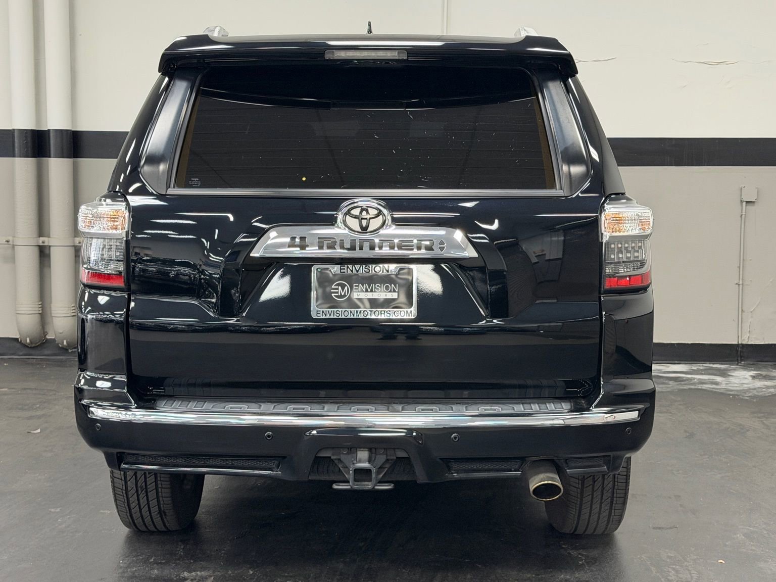 Used 2022 Toyota 4Runner Limited image 10