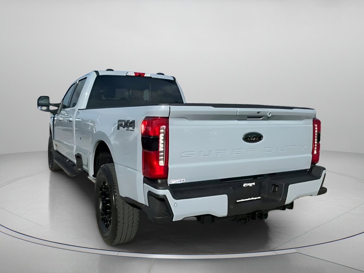 New 2026 Ford F350 Lariat w/ Black Appearance Package image 21