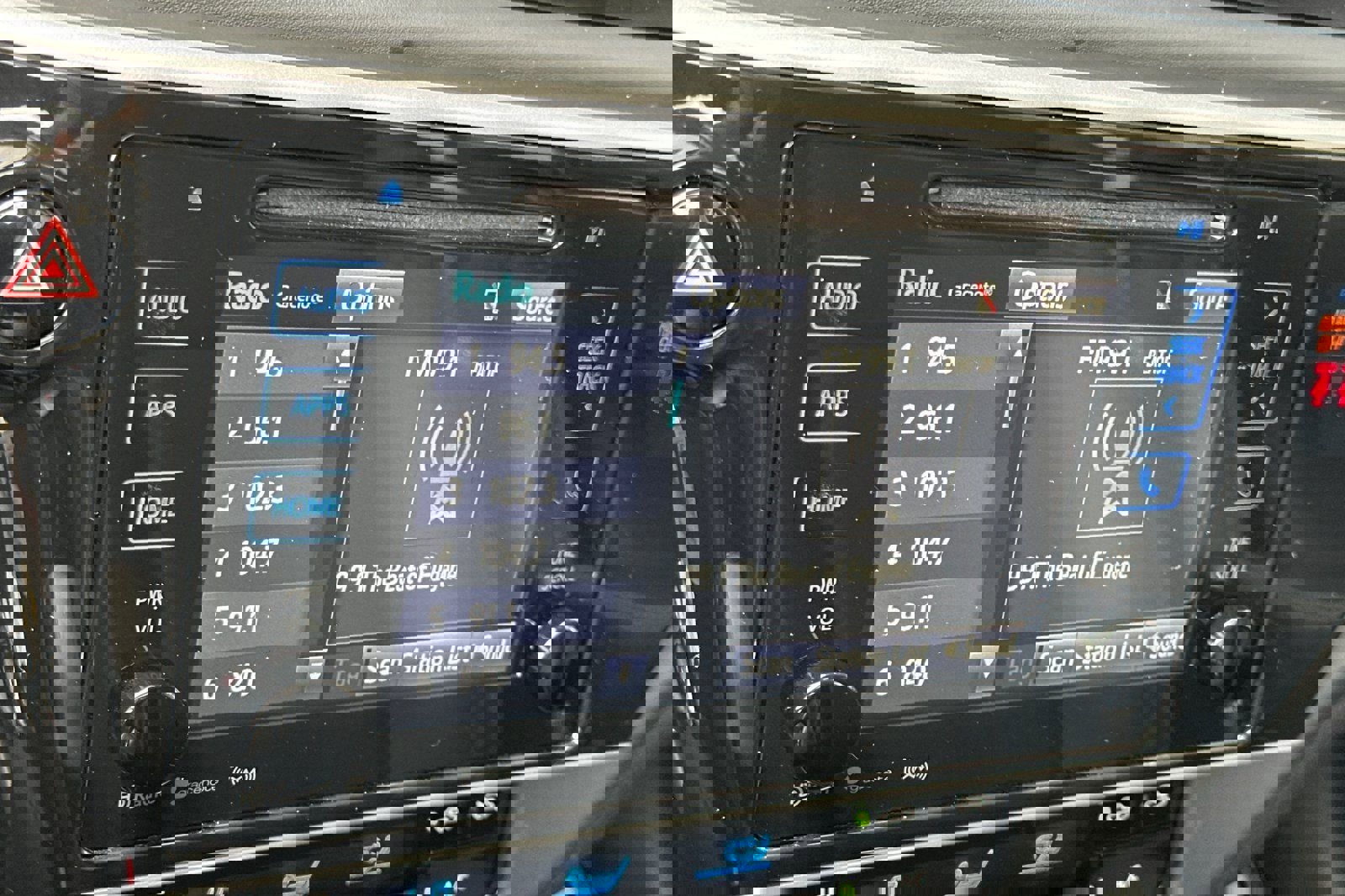 Used 2018 Toyota Corolla XLE FWD image 19