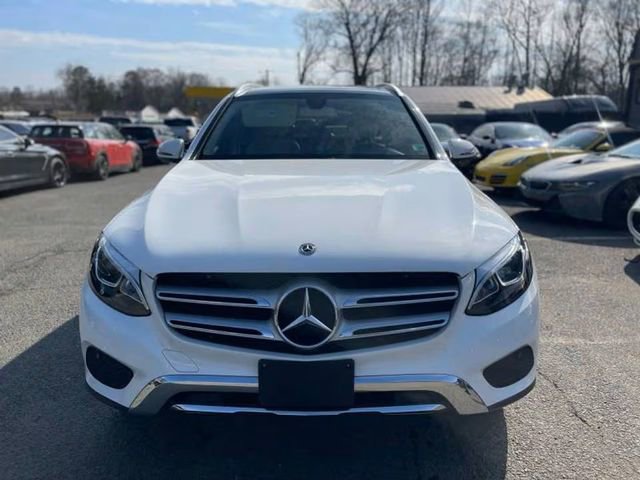 Used 2019 Mercedes-Benz GLC 300 GLC 300 w/ Premium Package image 6