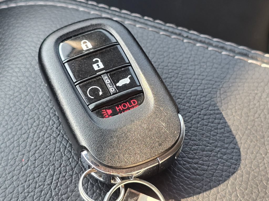 Certified 2023 Honda Pilot Touring image 34