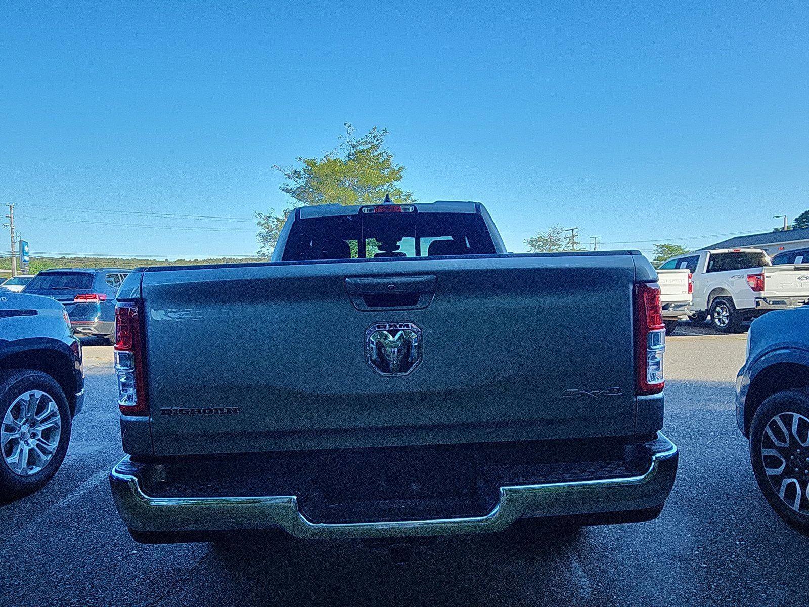 Used 2022 RAM 1500 Big Horn AWD/4WD image 4