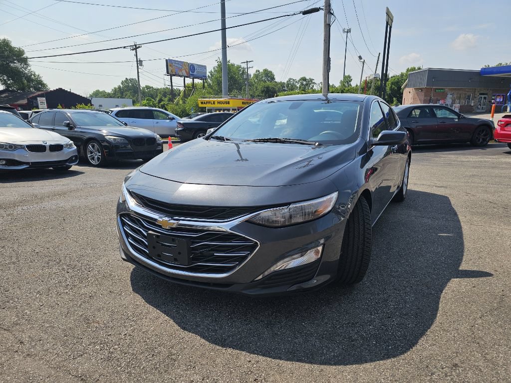 Used 2021 Chevrolet Malibu LT FWD image 5