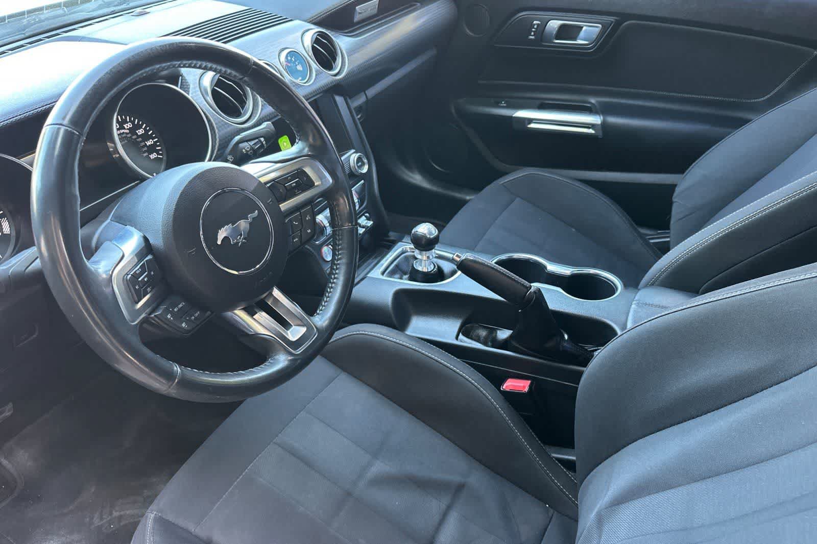 Used 2018 Ford Mustang GT w/ GT Performance Package RWD image 14