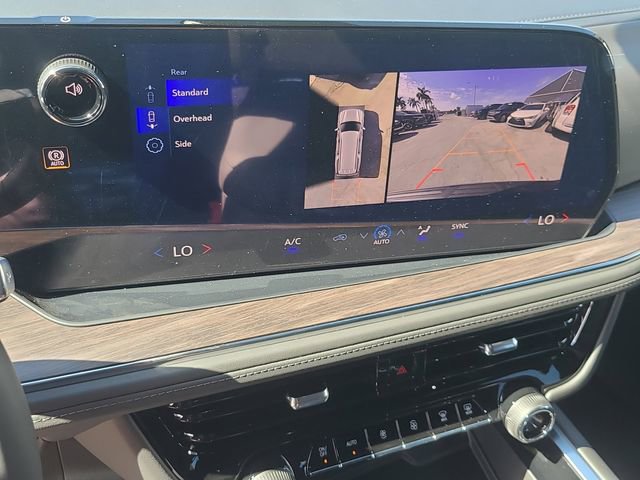 New 2026 Chevrolet Suburban LS w/ LPO, Dark Essentials Package image 32