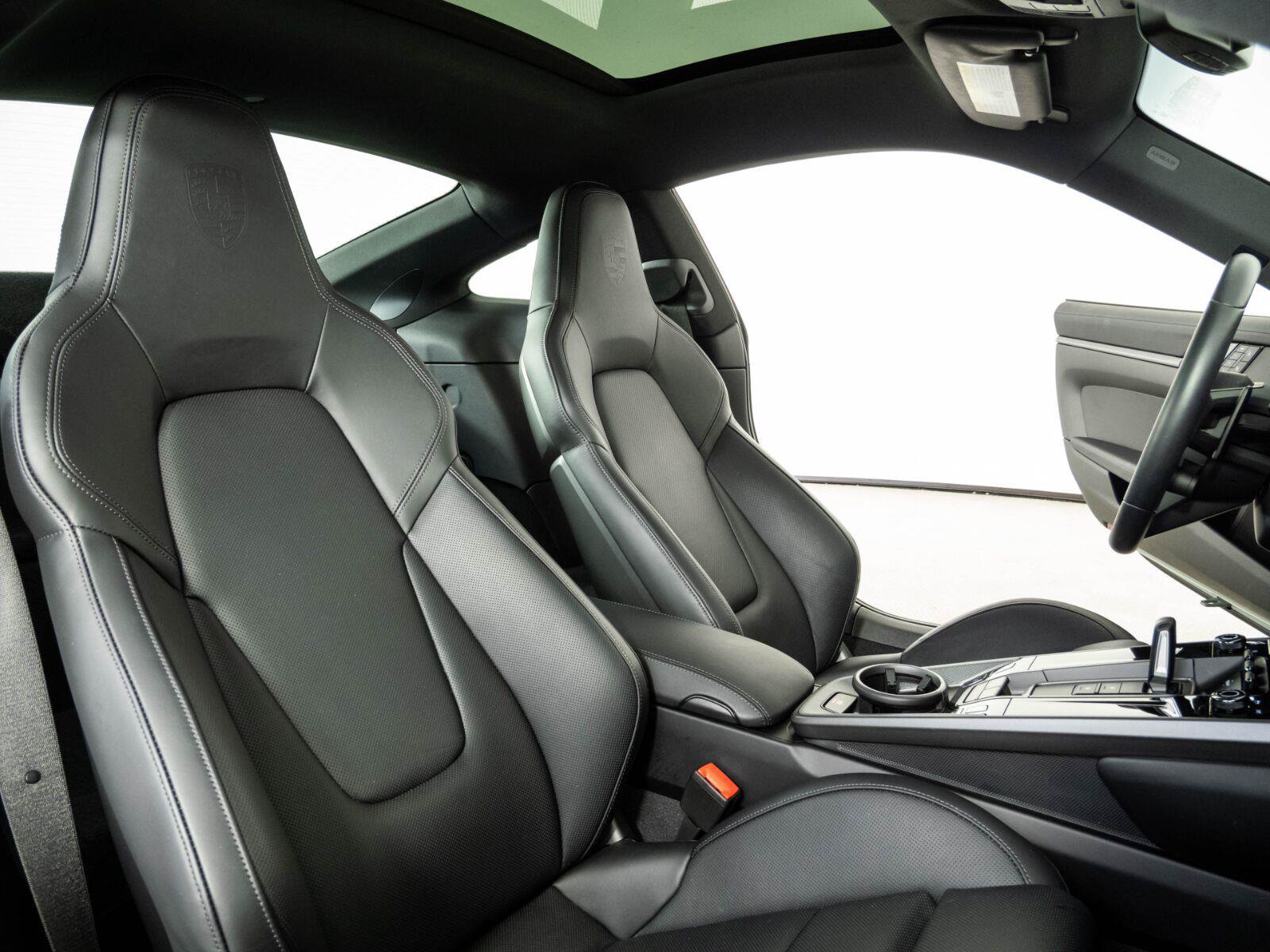 Certified 2025 Porsche 911 Carrera S RWD image 19