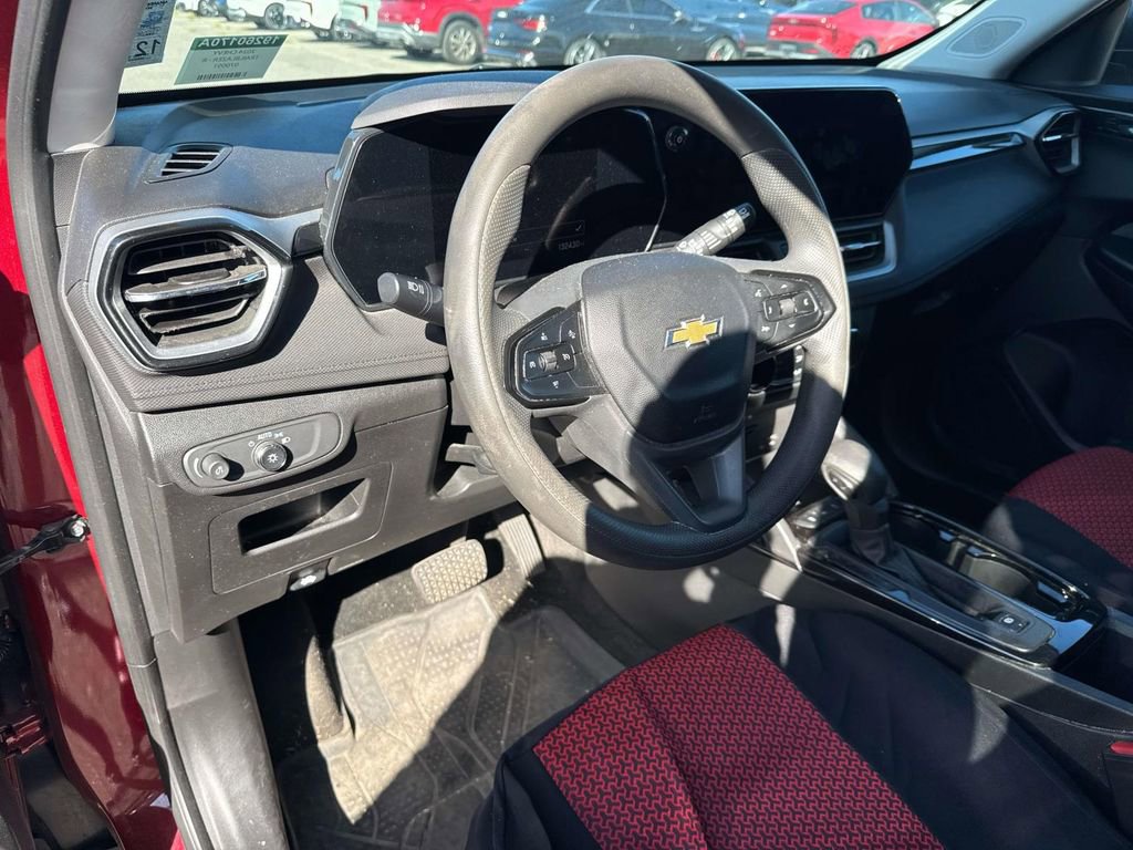 Used 2024 Chevrolet TrailBlazer LS w/ LS Convenience Package image 10
