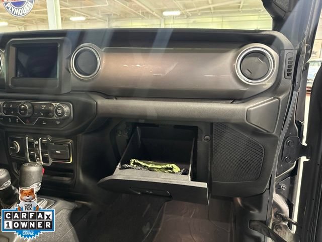 Used 2021 Jeep Wrangler Unlimited Sahara w/ Cold Weather Group AWD/4WD image 51