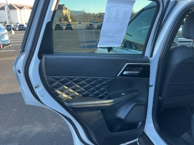 Used 2022 Mitsubishi Outlander SEL image 19