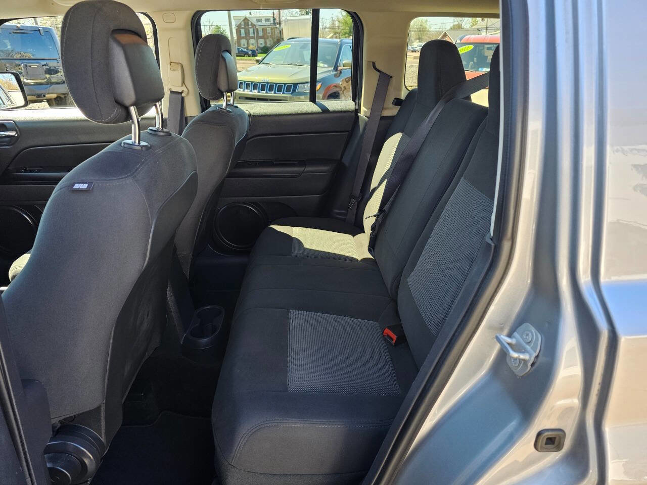 Used 2016 Jeep Patriot Sport w/ Power Value Group image 10