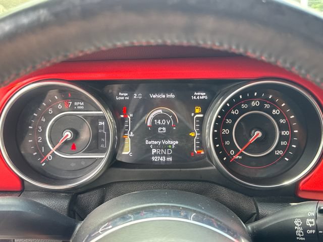 Used 2018 Jeep Wrangler Unlimited Rubicon w/ Dual Top Group AWD/4WD image 17