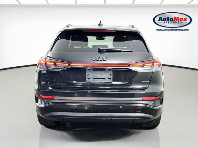 Used 2023 Audi Q4 e-tron Prestige AWD/4WD image 8
