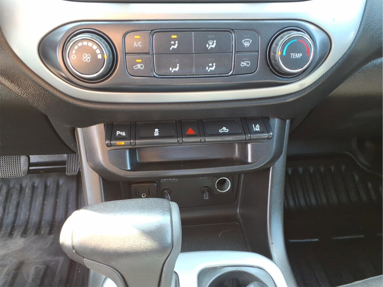 Used 2021 Chevrolet Colorado LT w/ Fleet Safety Package RWD image 18