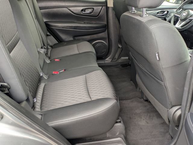 Used 2019 Nissan Rogue SV image 29