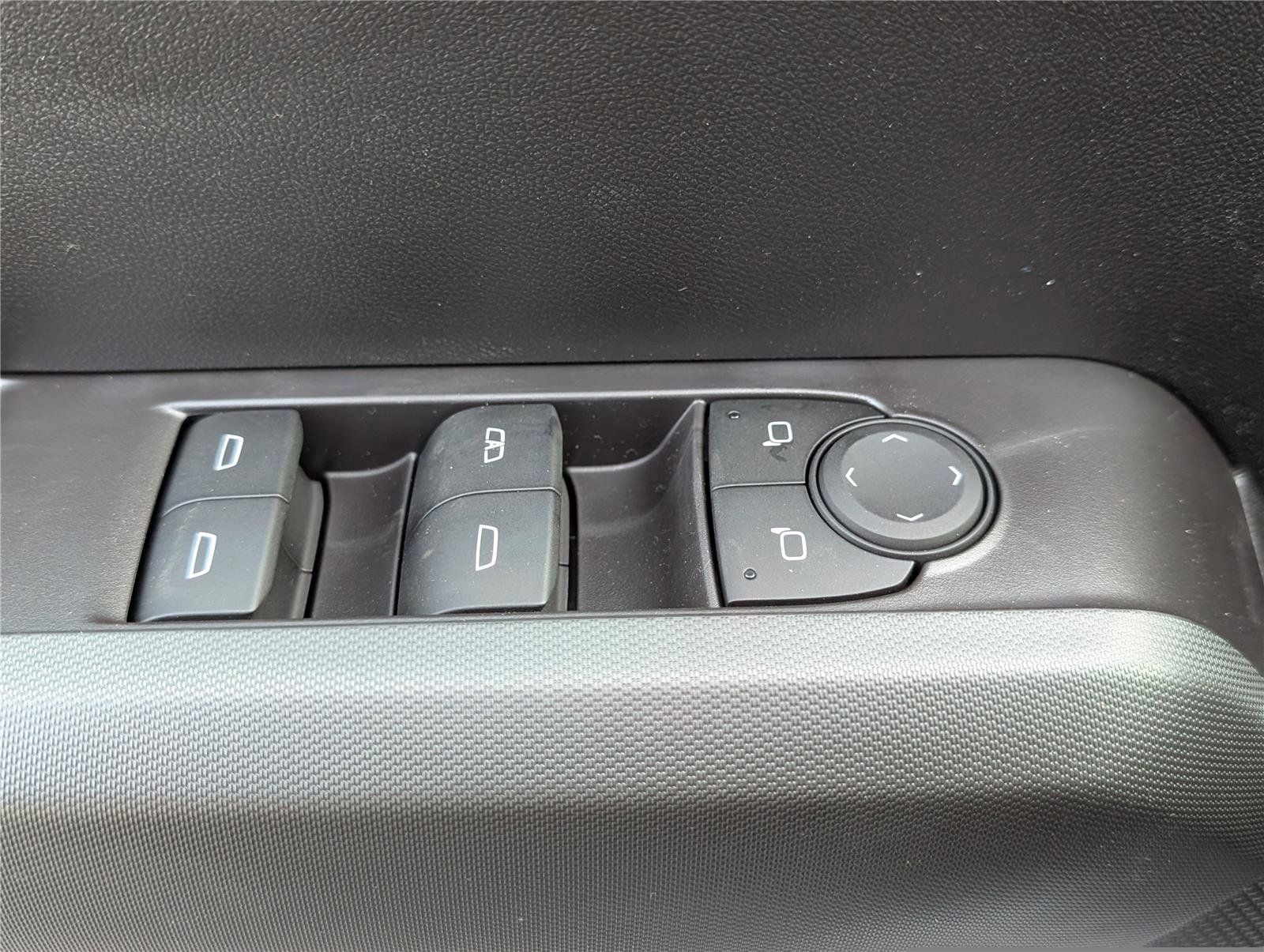 New 2026 Chevrolet Colorado LT w/ Advanced Trailering Package image 13