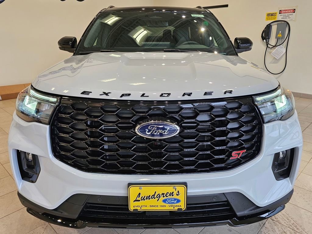 New 2026 Ford Explorer ST w/ Sun And Sound Package image 8