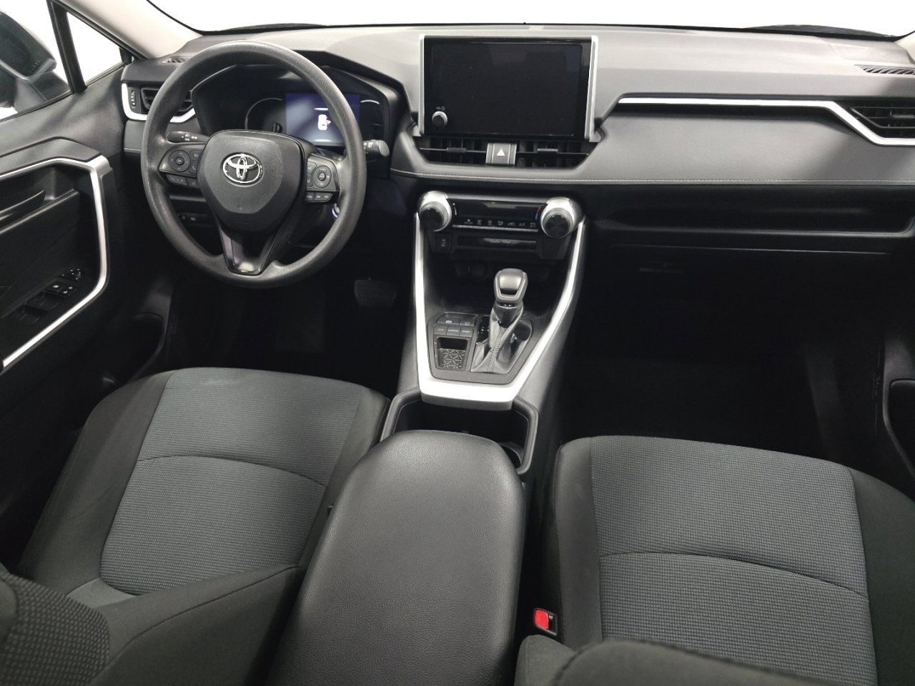 Certified 2023 Toyota RAV4 LE image 20