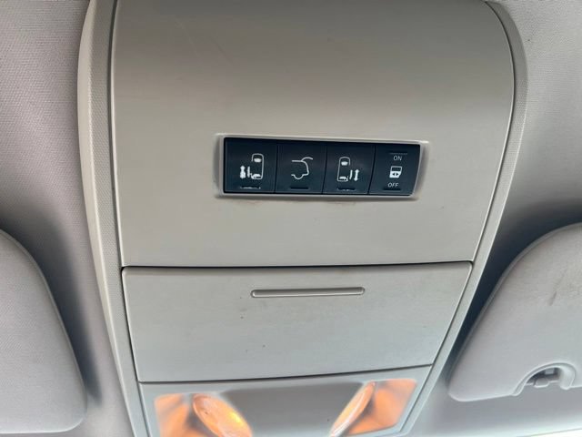 Used 2016 Dodge Grand Caravan SXT FWD image 20