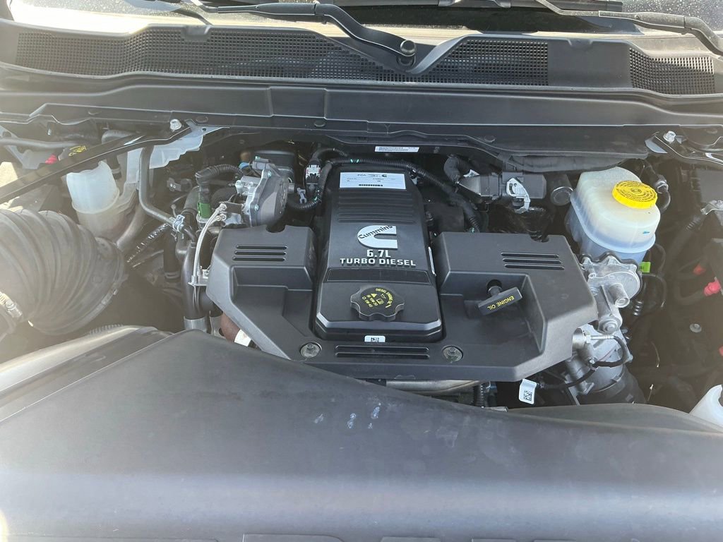 Used 2024 RAM 3500 Big Horn image 31