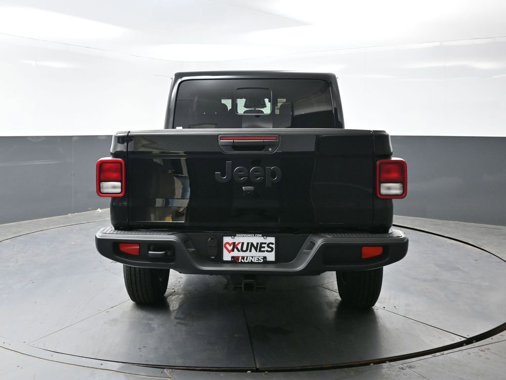 New 2026 Jeep Gladiator Sport AWD/4WD image 8