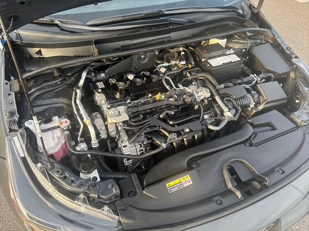Used 2025 Toyota Corolla LE image 43