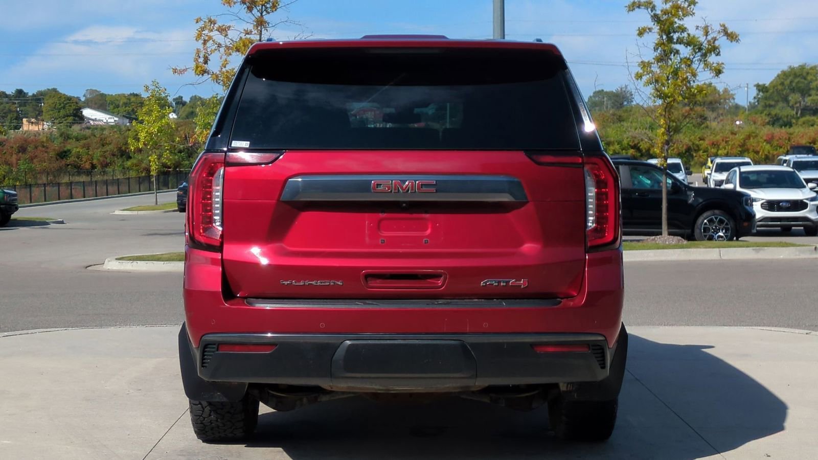 Used 2021 GMC Yukon AT4 image 7