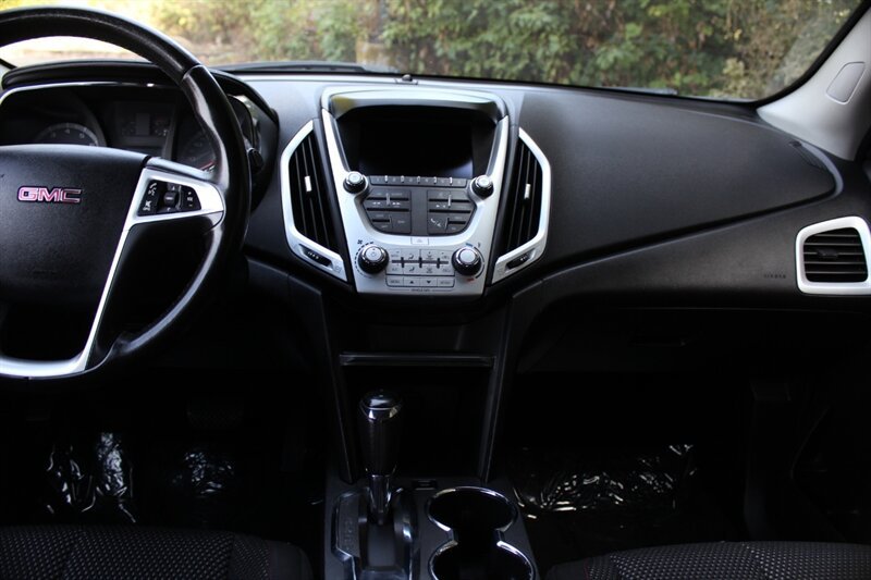 Used 2017 GMC Terrain SLE AWD/4WD image 14