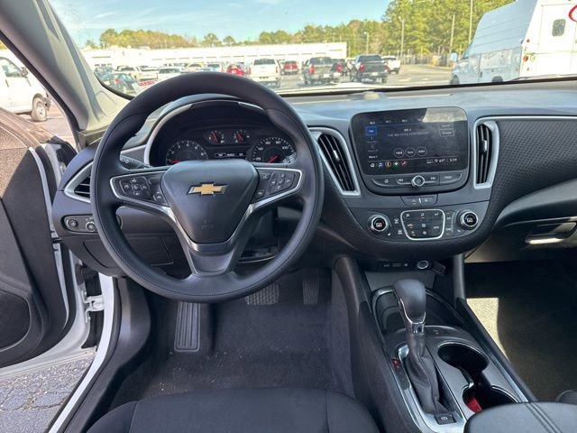 Used 2024 Chevrolet Malibu LT image 17