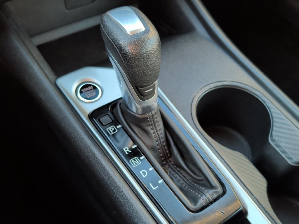 Used 2024 Nissan Altima 2.5 S FWD image 24