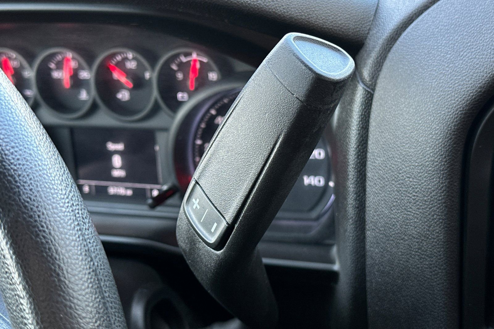 Used 2021 Chevrolet Silverado 1500 Custom image 18