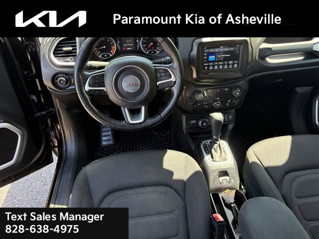Used 2018 Jeep Renegade Latitude w/ Cold Weather Group AWD/4WD image 21