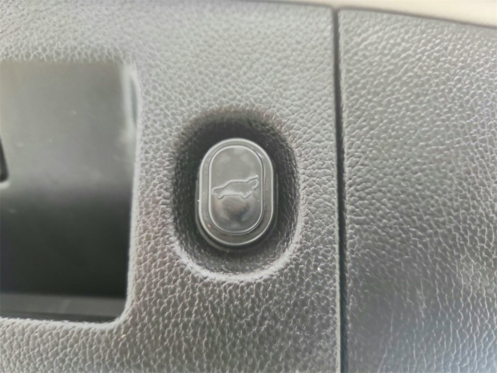 Used 2019 Chevrolet Suburban Premier w/ Max Trailering Package image 32