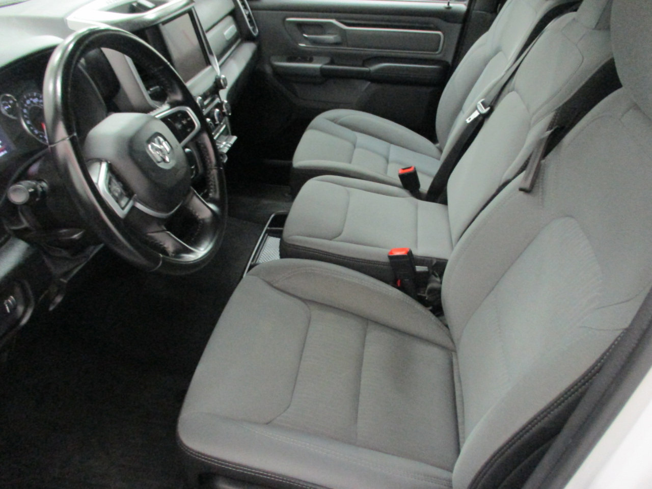 Used 2022 RAM 1500 Big Horn image 9