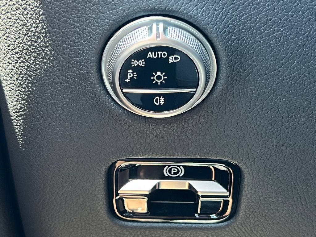 New 2026 Mercedes-Benz GLC 300 4MATIC image 19
