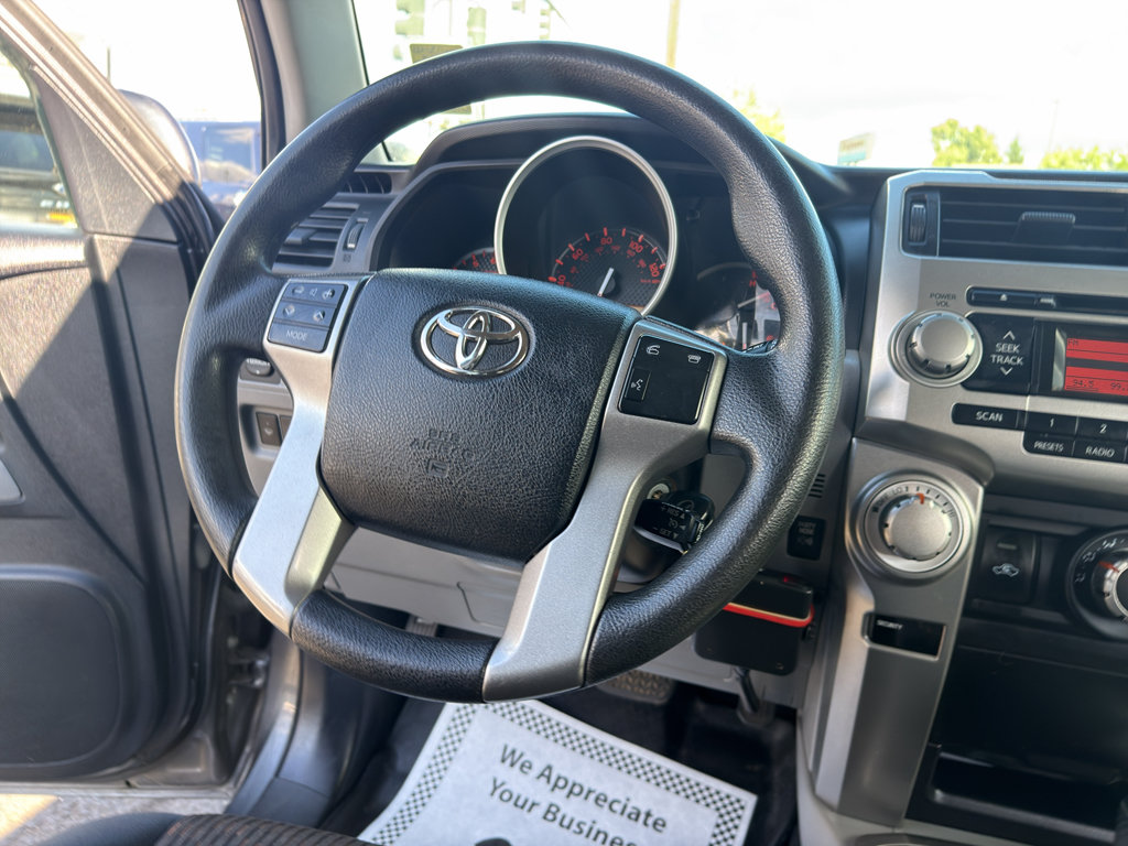 Used 2013 Toyota 4Runner SR5 AWD/4WD image 22