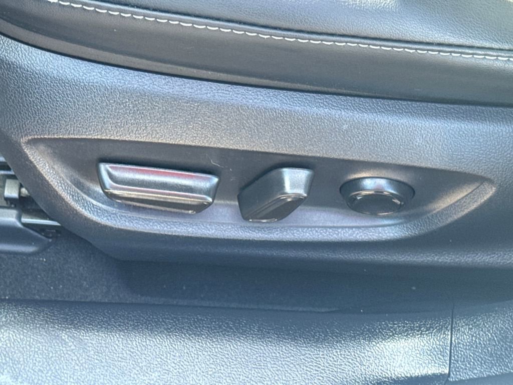 Used 2021 Toyota Prius Prime XLE image 50