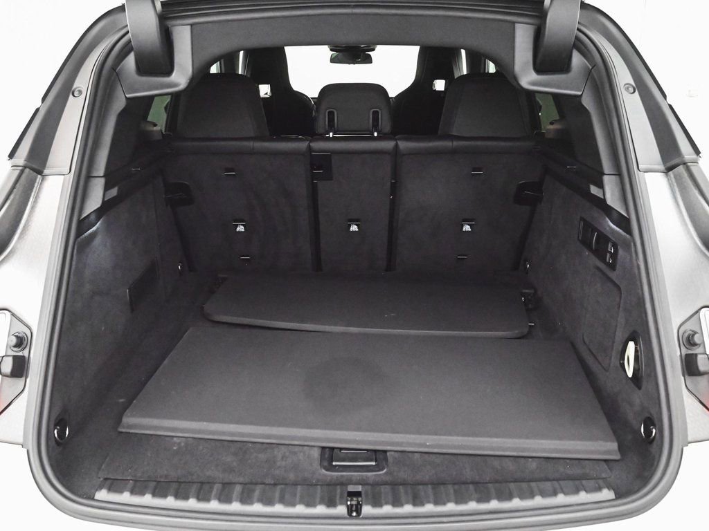 Used 2024 BMW iX xDrive50 w/ Premium Package AWD/4WD image 34