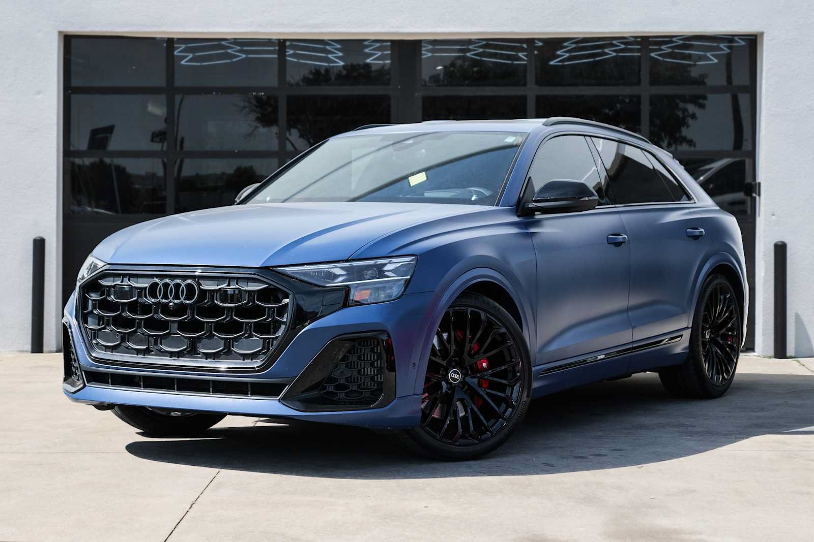 Used 2024 Audi SQ8 Prestige