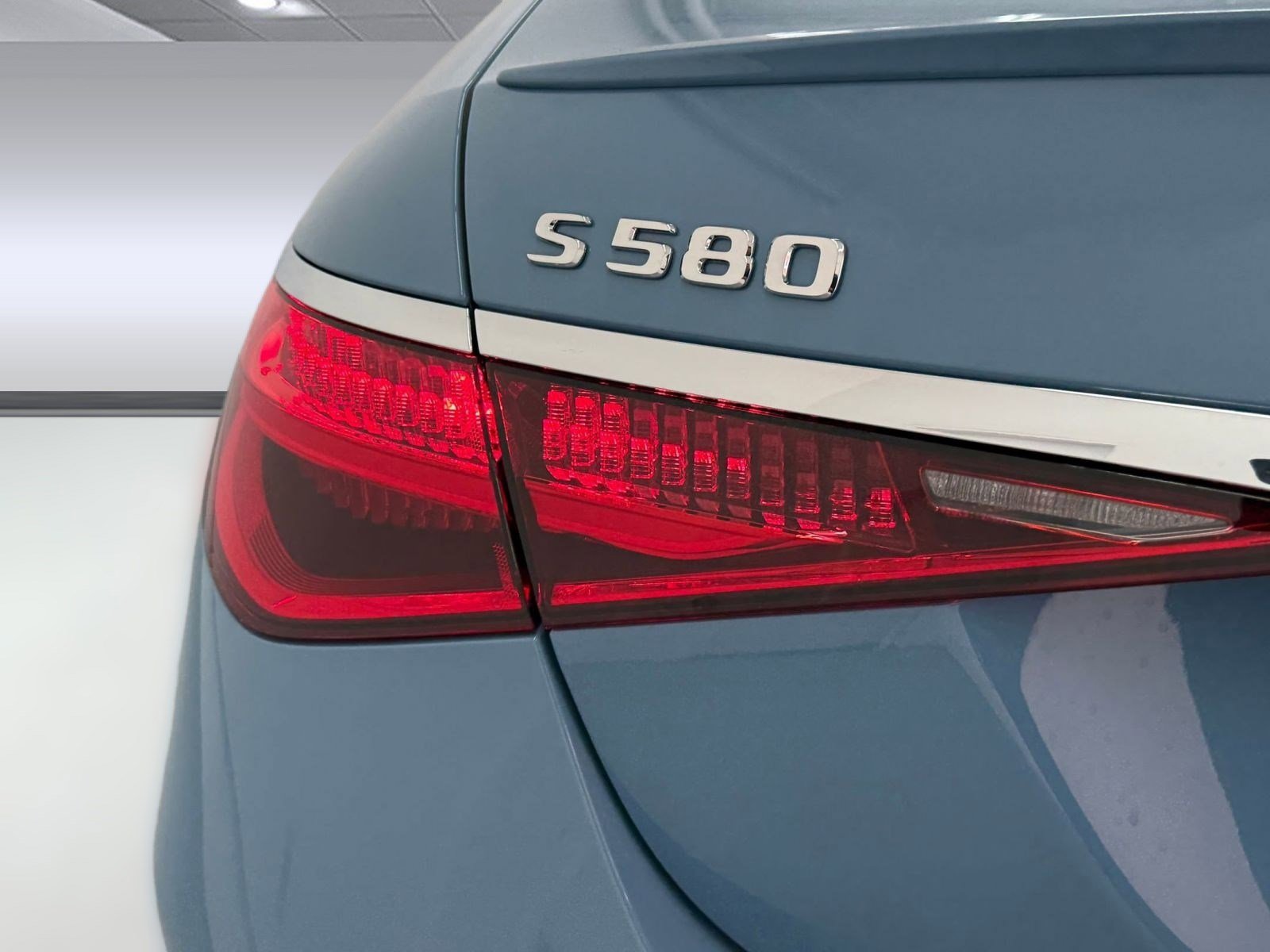 New 2026 Mercedes-Benz S 580 4MATIC Sedan image 9