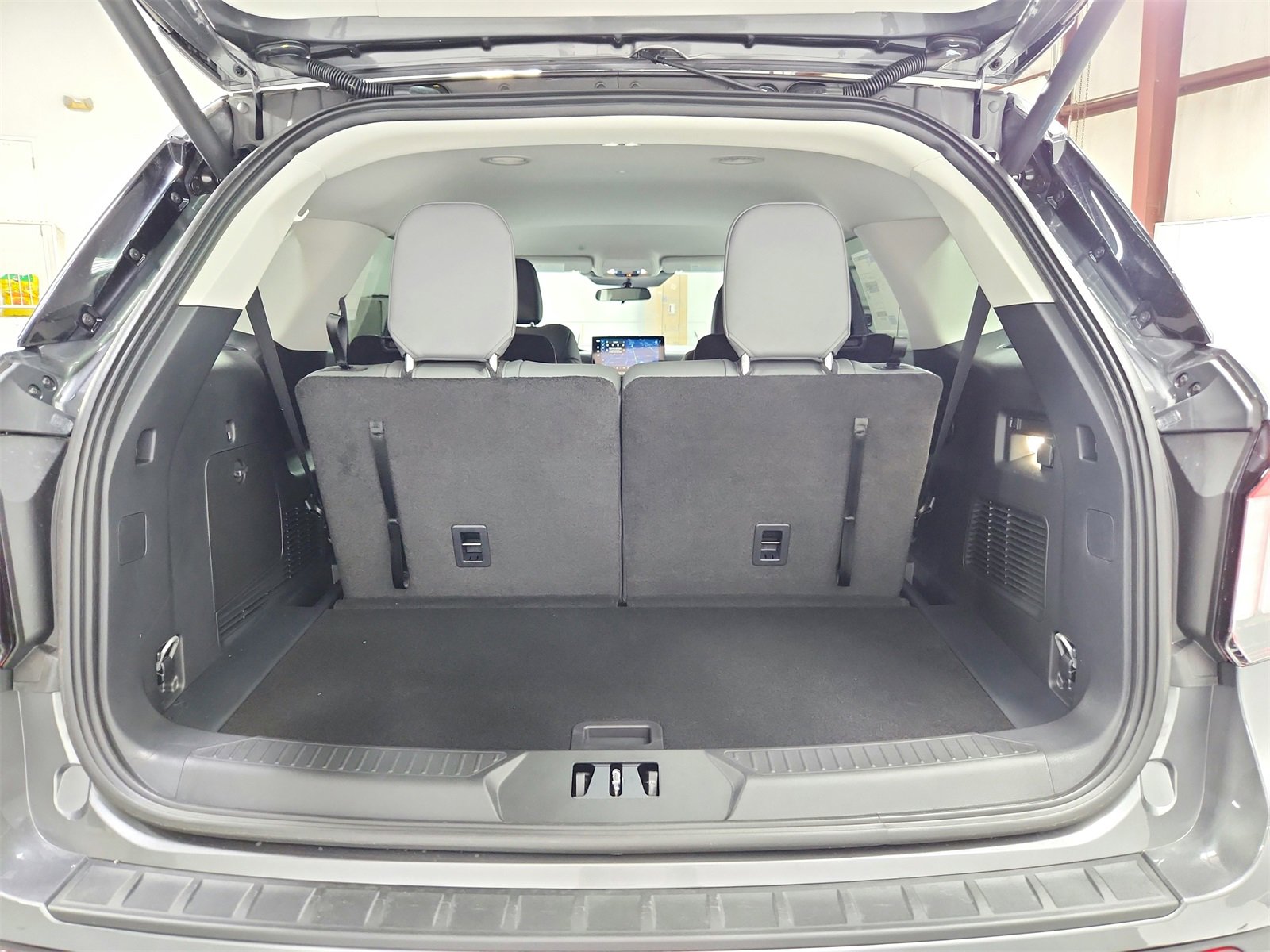 New 2026 Ford Explorer Active image 42