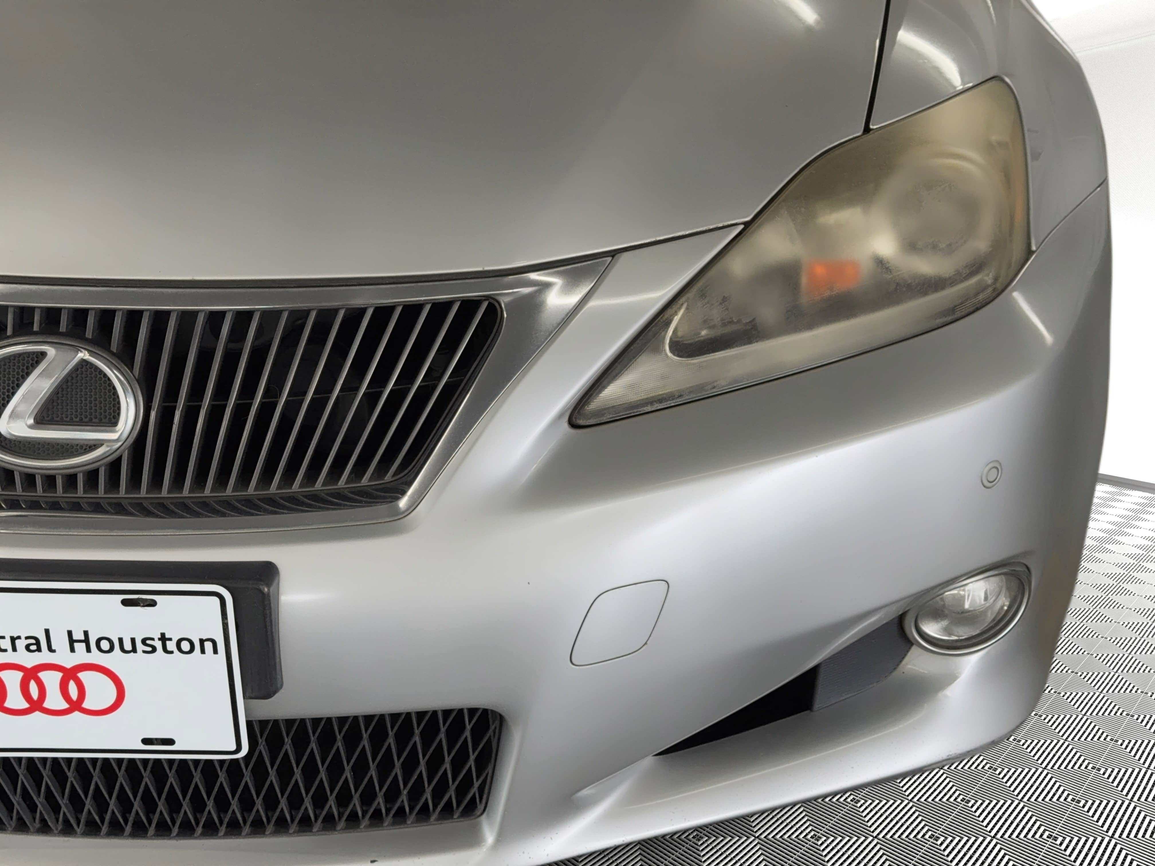 Used 2011 Lexus IS 250C w/ Luxury Pkg image 11