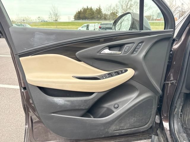 Used 2020 Buick Envision Essence image 24