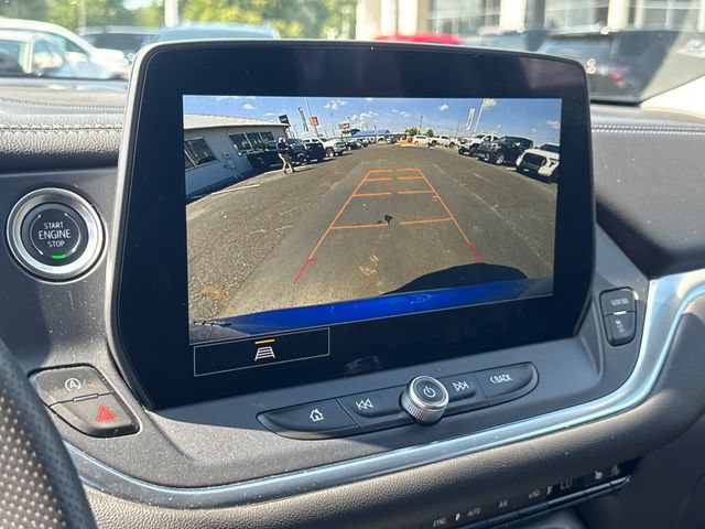 Used 2025 Chevrolet Blazer LT FWD image 22