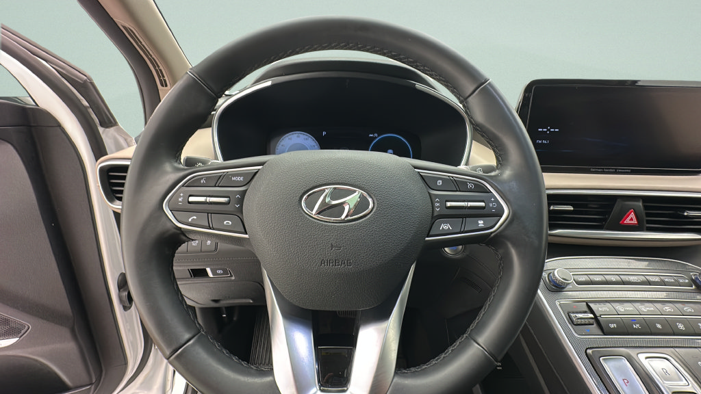 Used 2023 Hyundai Santa Fe SEL w/ Premium Package AWD/4WD image 16