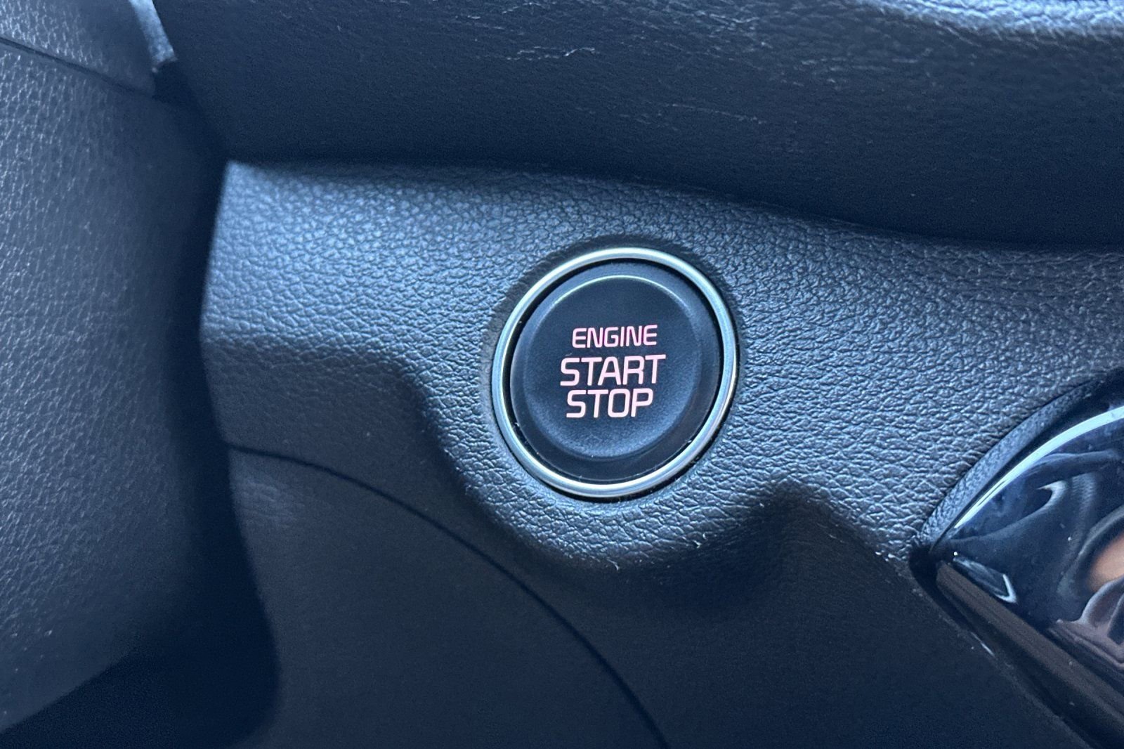 Used 2023 Kia Forte GT-Line w/ GT-Line Technology Package image 19